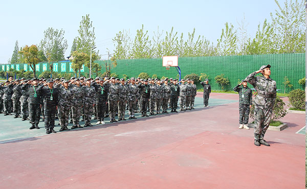 河北邢台学生为什么会厌学_12岁男孩厌学怎么办(图3)