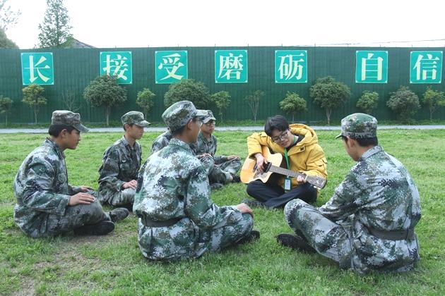 北京朝阳军事化管理学校好不好？(图2)