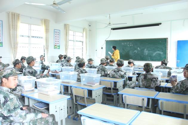 湖北黄石问题小孩特训学校(图1)